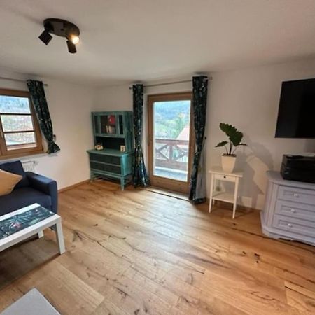 Charmante Farbenfrohe Wohnung Fuer Zwei 피쉬바하우 외부 사진
